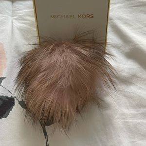 Michael Kors Xl fur pom pom